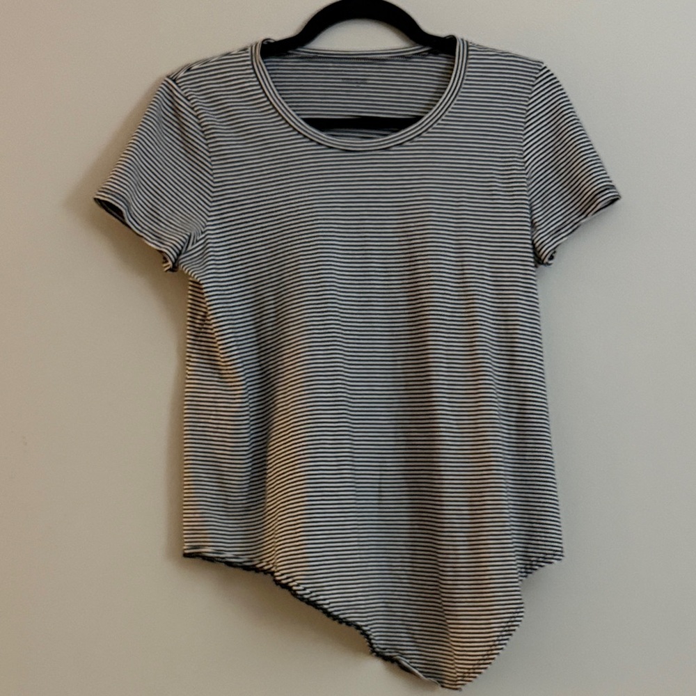 Madewell Women’s 100% Cotton Black and White Striped Asymmetrical Top Medium